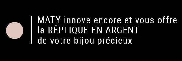 Pour l'achat de ce modèle, nous vous offrons une réplique en Argent 925 et zirconias